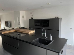 Smarte Businesswohnung mit Whirpool und Kamin